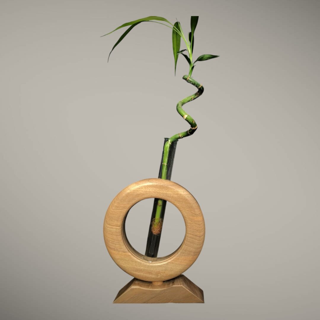 Vase en Chêne